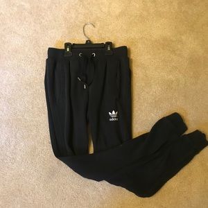 ADIDAS Sweatpants